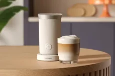 Philips Baristina BAR311/00 biela / Napeňovač mlieka / 0,12 l / studené aj teplé penenie (BAR311/00)
