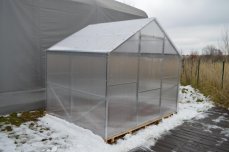 Skleník DOMIK 2,6x4 m polykarbonát Lanitplast