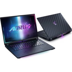 GIGABYTE AORUS MASTER 16  černý