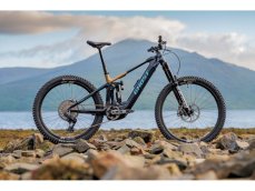 GHOST E-Riot CF LTD – L