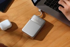 EcoFlow RAPID Magnetic Power Bank (10000mAh) - Strieborná (1ECORAP1000)