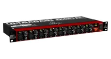 Behringer ADA8200 / Zvukový konvertor / 8x XLR výstup / 19palcový rack / 48 kHz / 24bit (ADA8200)